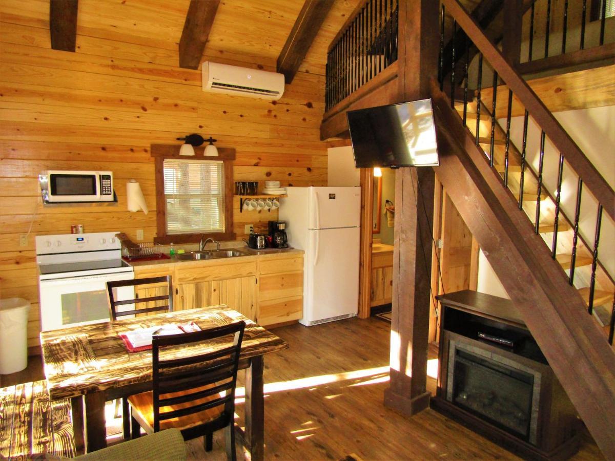 Freedom Ridge Cabins Hill City Exteriör bild